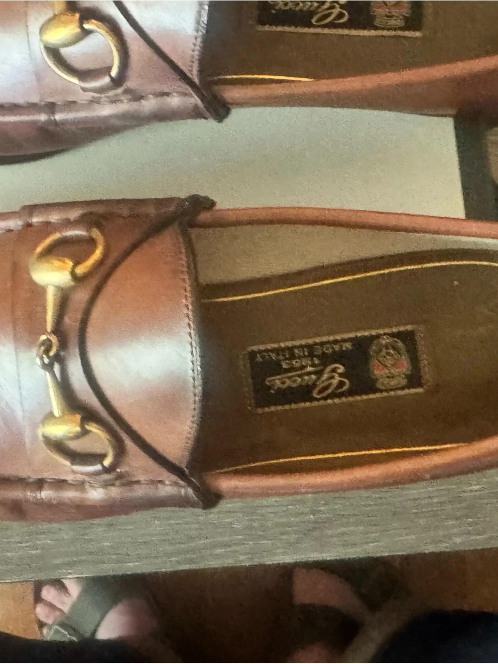 Gucci Men's Brown Leather Horsebit Loafers with Gold Hardware
